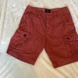 American Eagle cargo shorts size 28